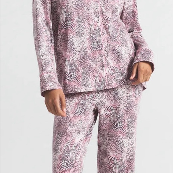 SKIMS Other - Skims Valentines Day- bloom Pajamas NWT